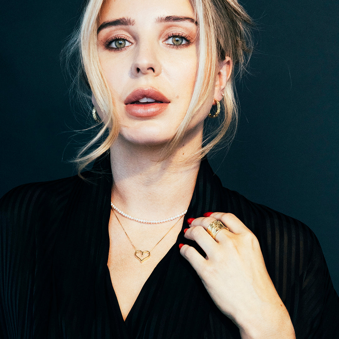 SIGN Fræ gyllt hálsmen