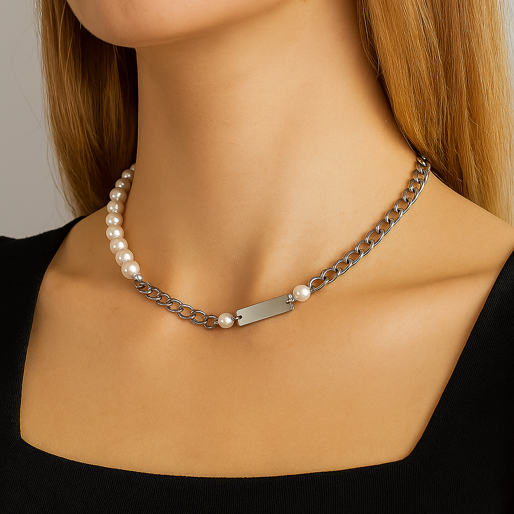 MIRA Robin hálsmen með ferskvatnsperlum