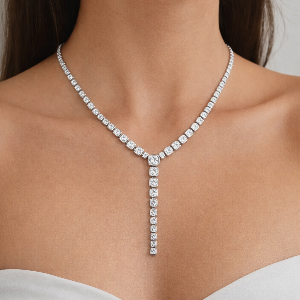 ASTORÍA Cleopatra hálsmen með zirkonia