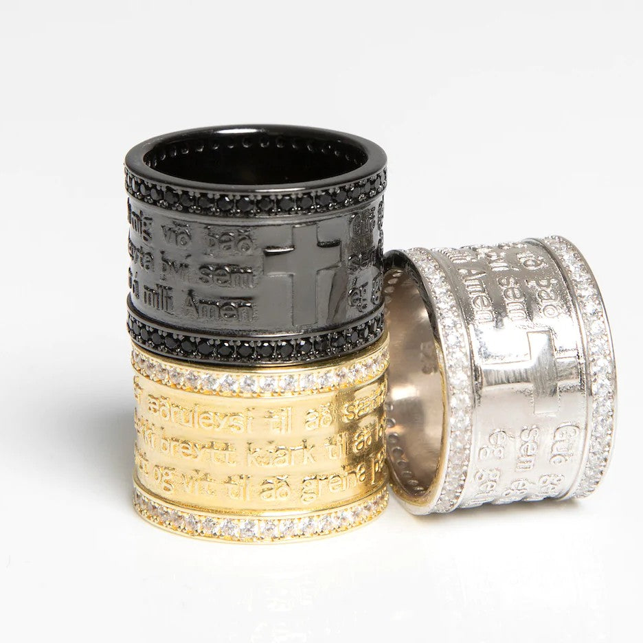 VERA DESIGN Serenity Divine gylltur silfurhringur með æðruleysisbæn og zirkonia