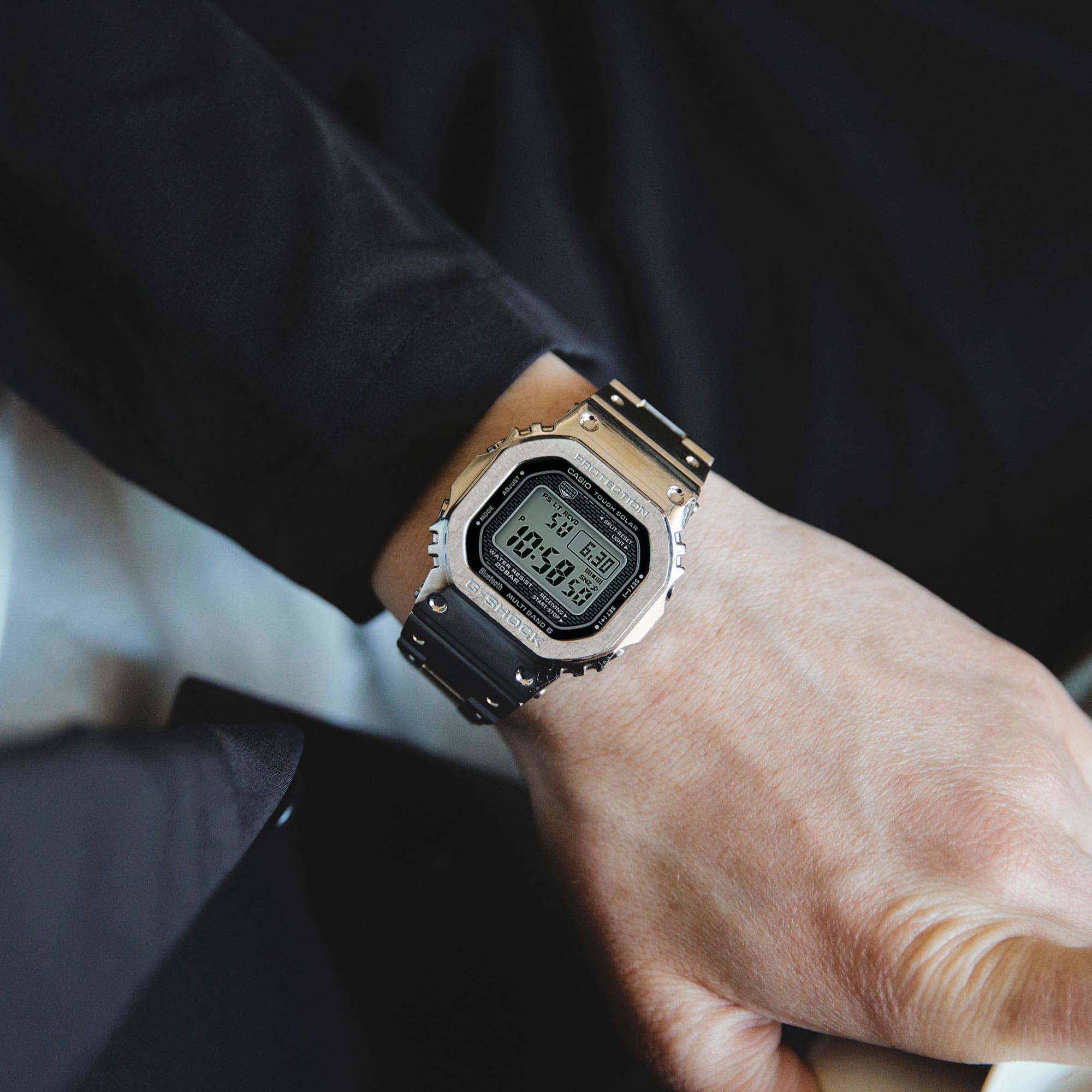 CASIO G-Shock GMW-B5000D-1CER Snjallúr