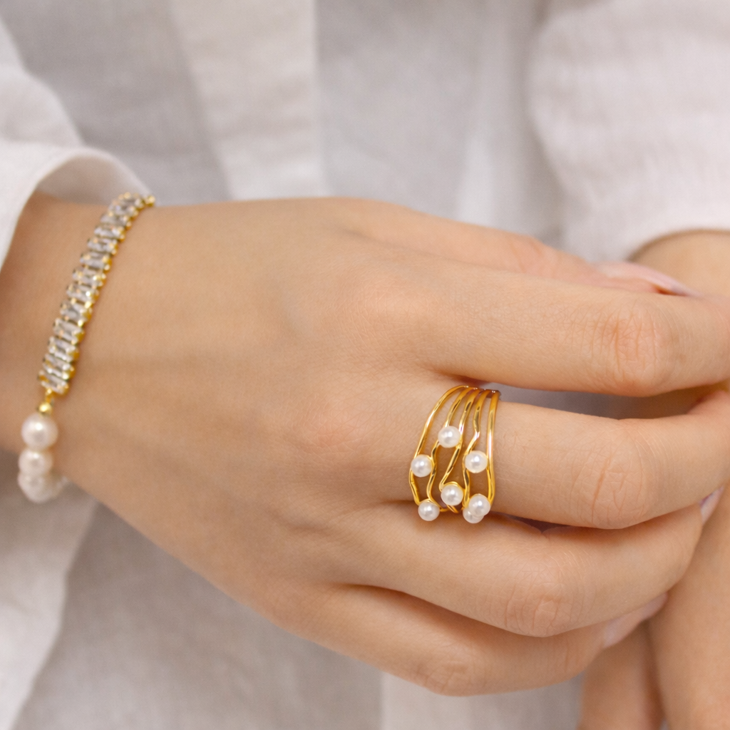 OCEANIA Anaya gylltur hringur