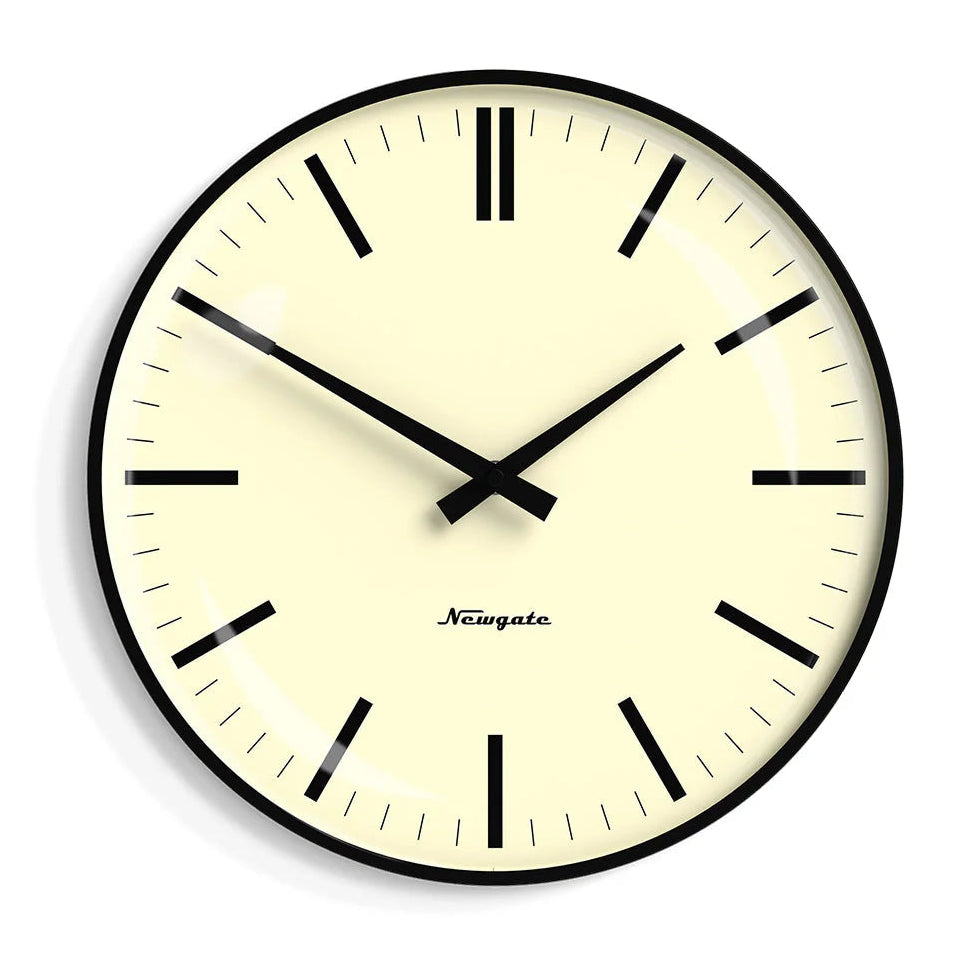 NEWGATE Radio City veggklukka 33cm