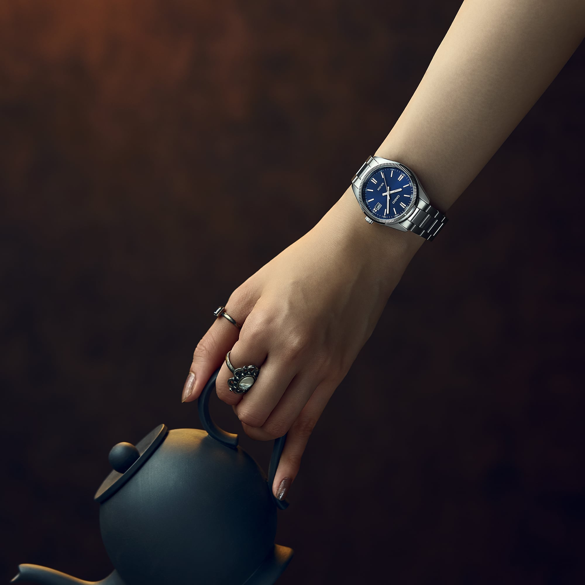 CASIO Timeless Collection UTP-1302PD-2A1VEF