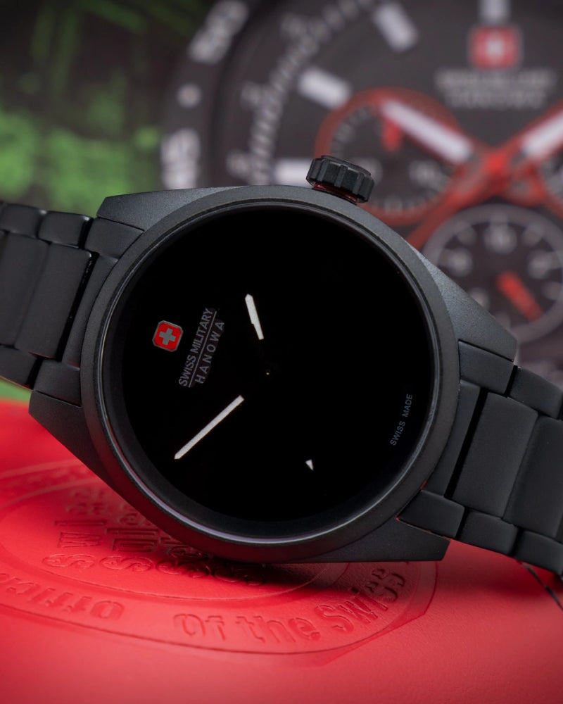 SWISS MILITARY HANOWA Dark Matter 42mm