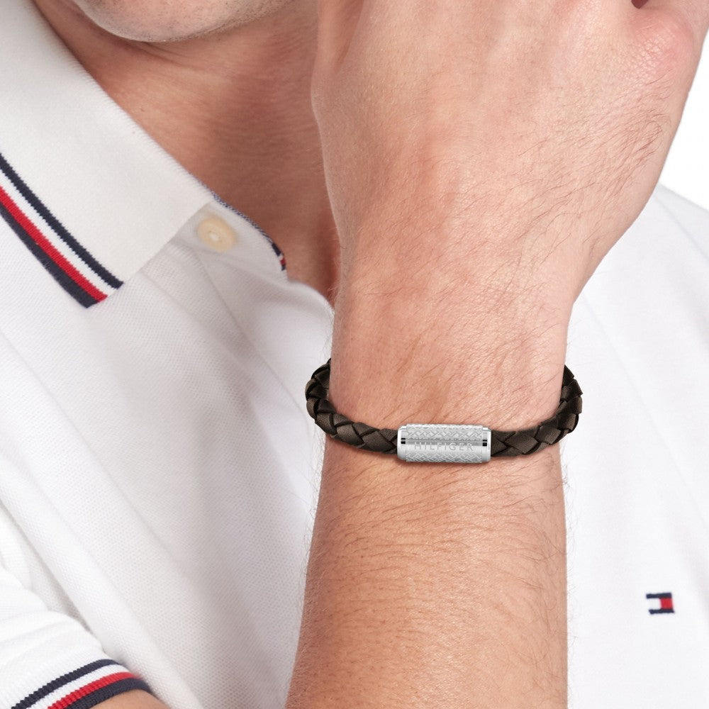 TOMMY HILFIGER Braided brúnt leður herraarmband