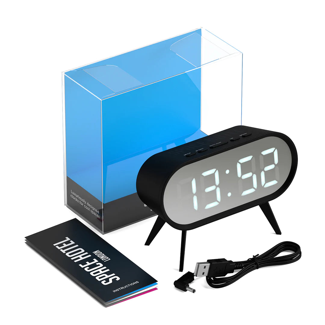 SPACE HOTEL Cyborg LED stafræn borð/vekjaraklukka