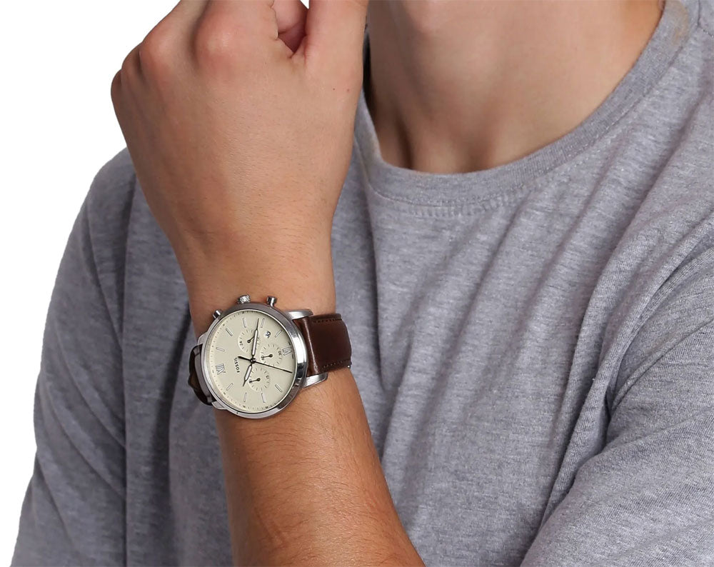 FOSSIL Neutra 44mm FS5380