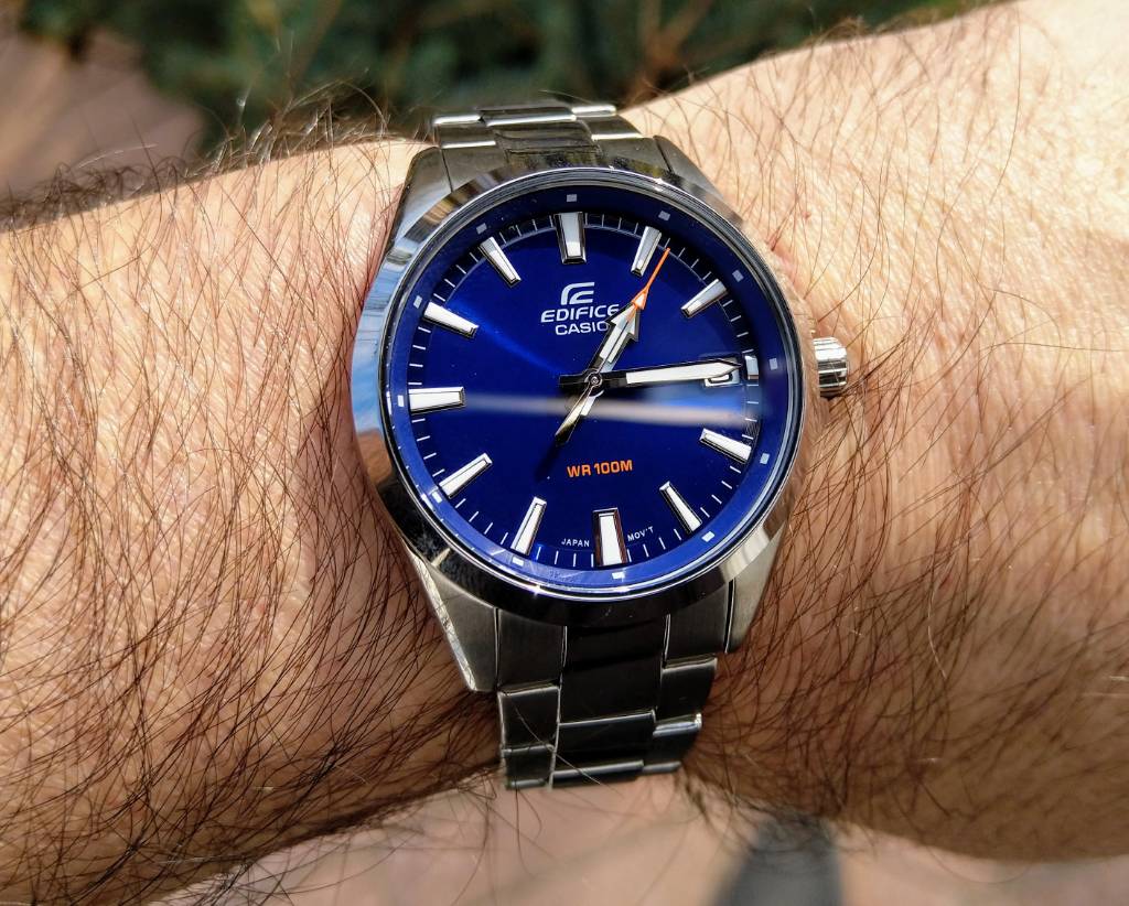 CASIO Edifice EFV-100D-2AVUEF