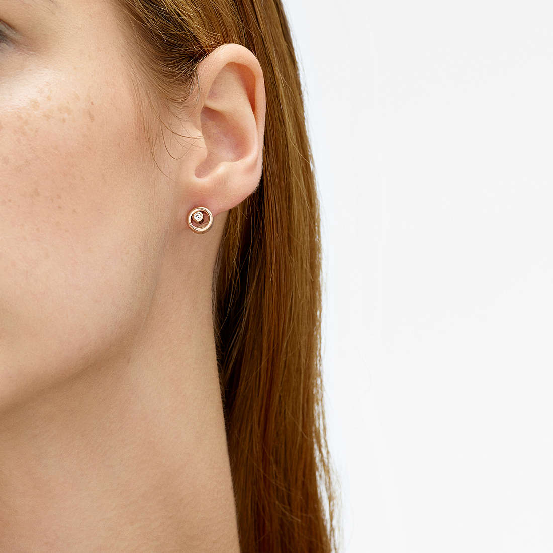 SKAGEN Kariana rósagylltir eyrnalokkar með zirkonia