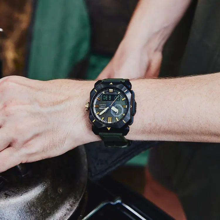 CASIO Pro Trek PRW-6900Y-3ER