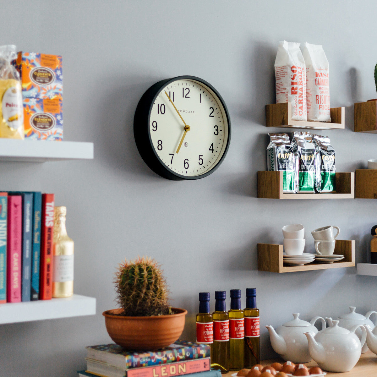 NEWGATE Master Edwards veggklukka 30cm