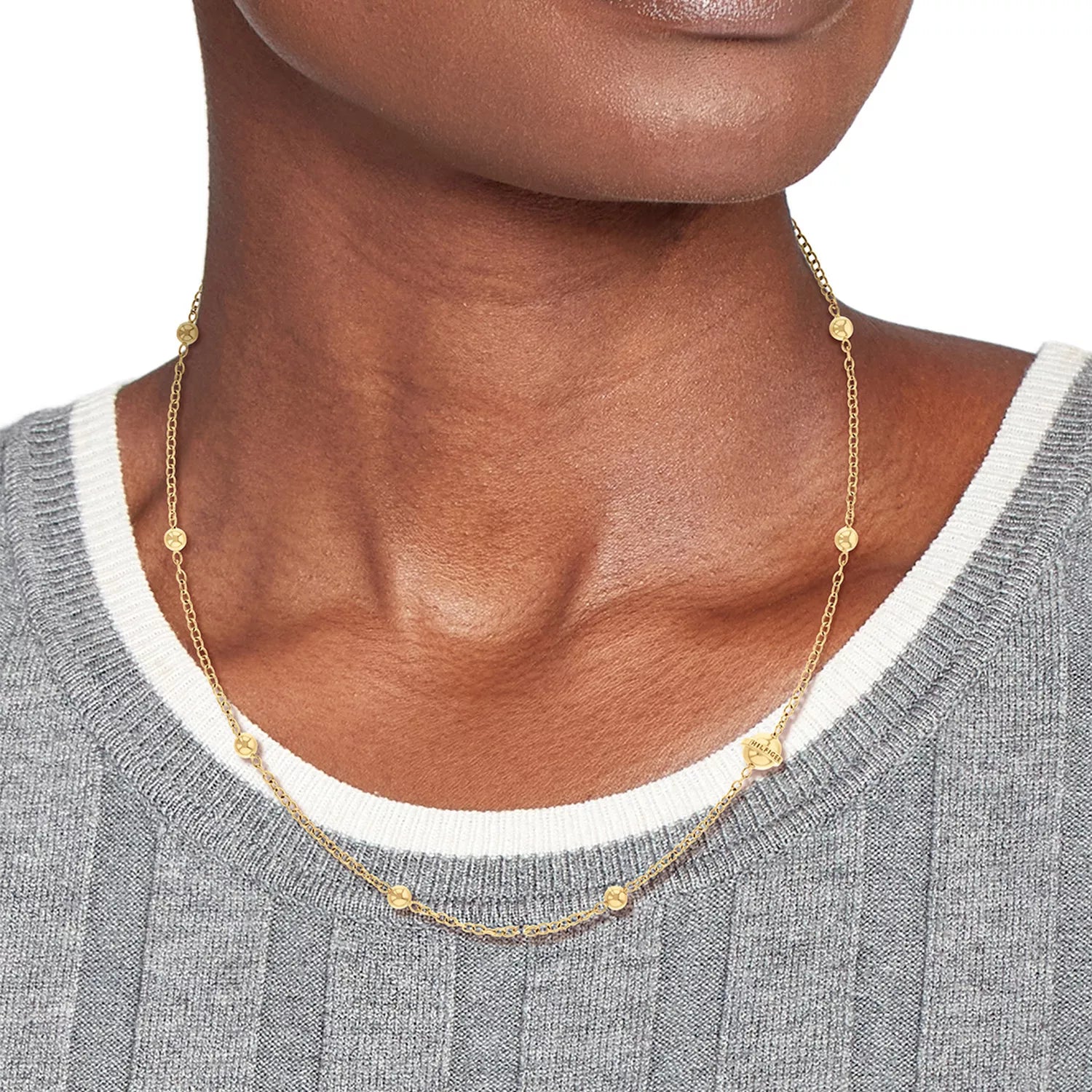 Tommy Hilfiger dömuhálsmen