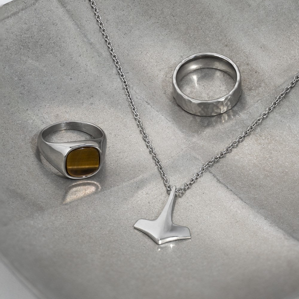 SON Hamraður stál herrahringur ●032760