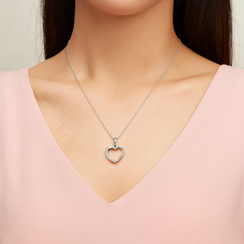 ASTORÍA Lova silfurhálsmen, hjarta