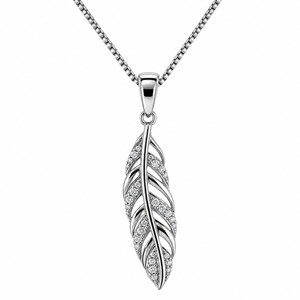 ASTORÍA Dove silver necklace with zirconia stones