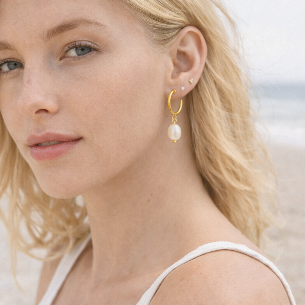 OCEANIA Pia gylltir eyrnalokkar