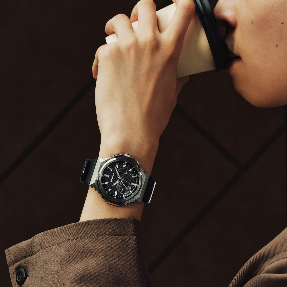 CASIO G-Shock GST-B1000-1AER Snjallúr