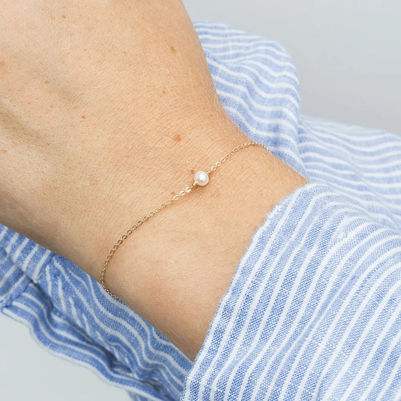 MIRA Pearl gyllt armband