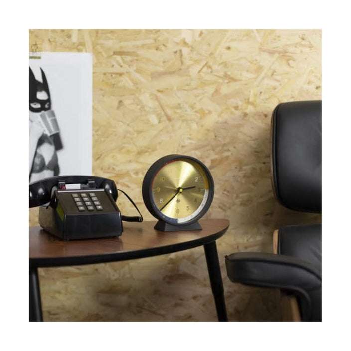 NEWGATE Mantel Borðklukka, hljóðlaus