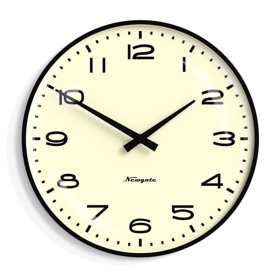NEWGATE Radio City veggklukka 33cm