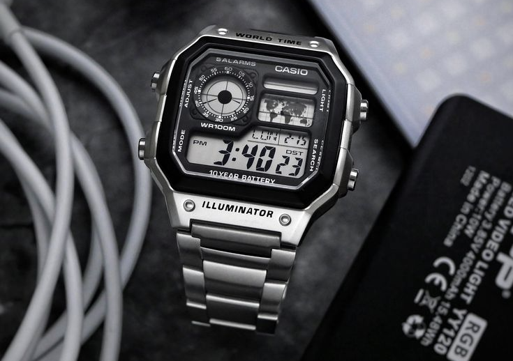 CASIO Timeless Collection AE-1200WHD-1AVEF 'Casio Royale'