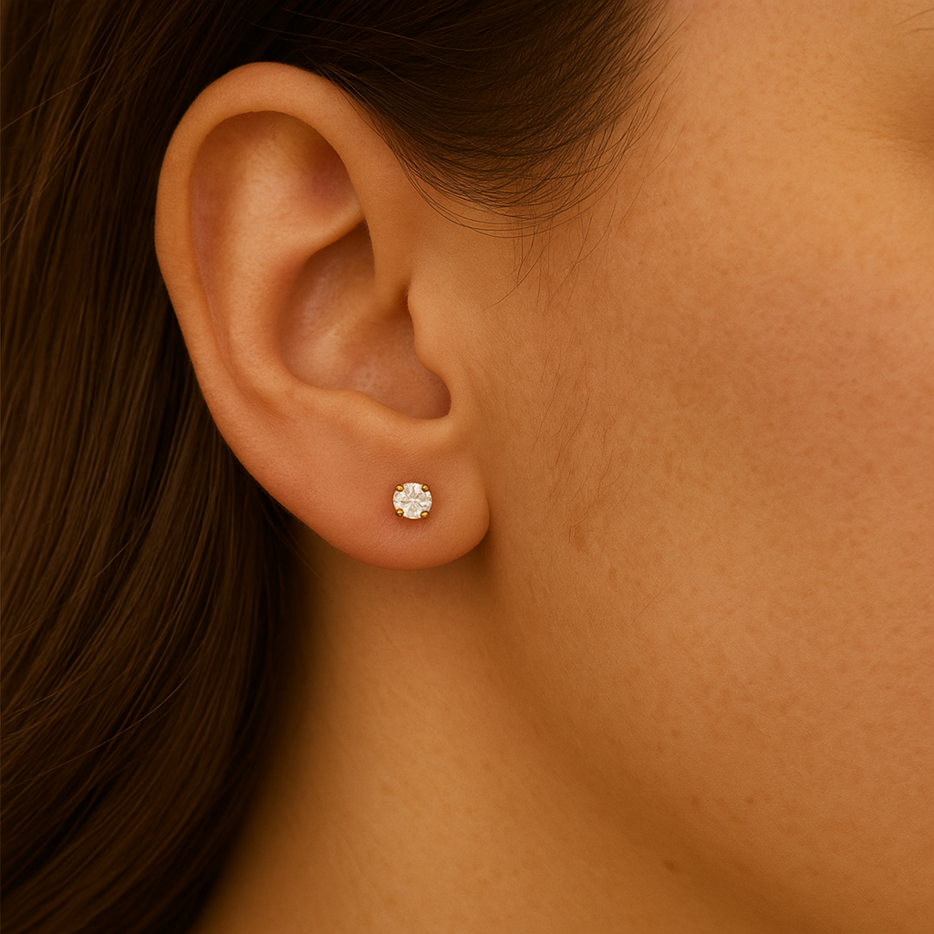 Gulleyrnalokkar 14kt með zirkonia 4mm