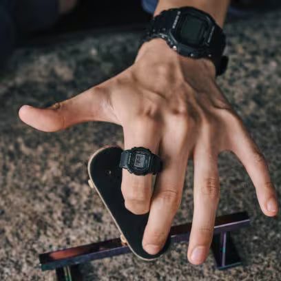 CASIO G-Shock hringur DWN-5600-1ER